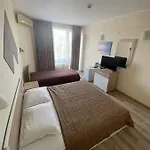 Apartment Devora 1 & Bar & Restaurant