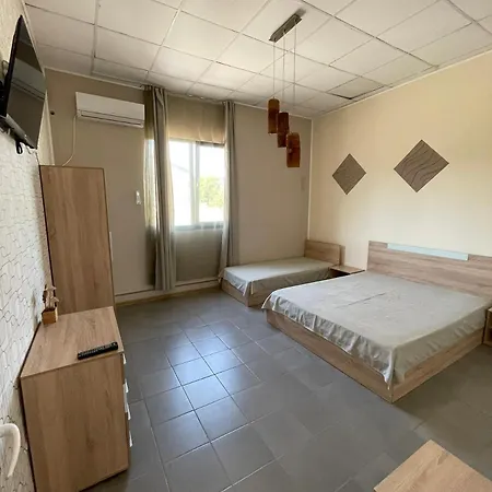 Devora 1 & Bar & Restaurant Апартаменты *