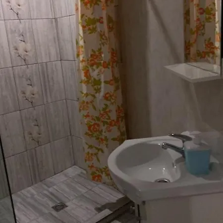 Διαμέρισμα Devora 1 & Bar & Restaurant *