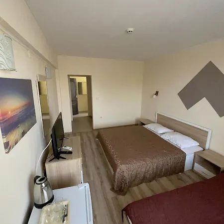 Devora 1 & Bar & Restaurant Διαμέρισμα Βάρνα