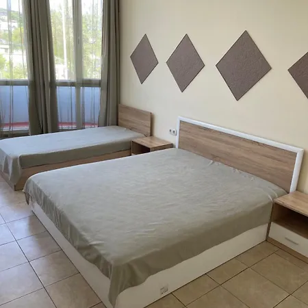 Devora 1 & Bar & Restaurant * Βάρνα